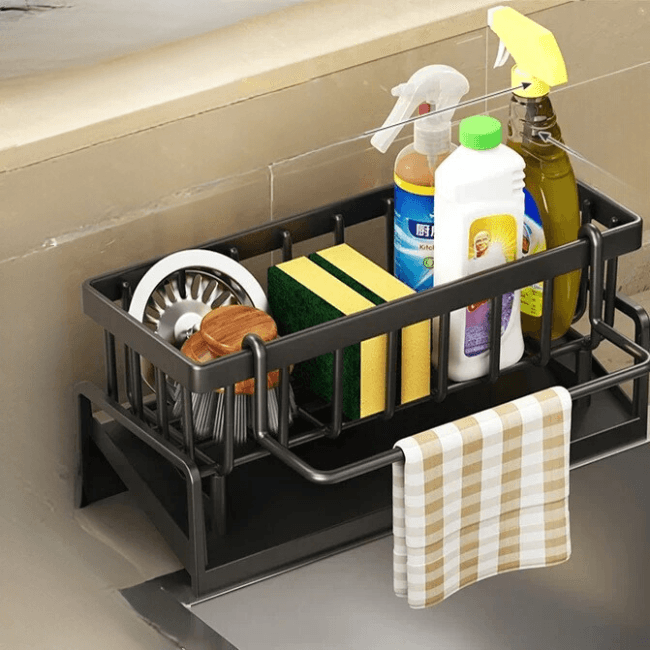 Dish drying rack with cutlery holder and drip tray