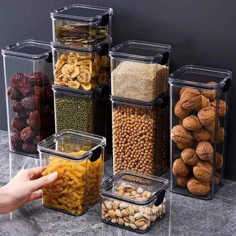 Airtight acrylic food storage container set with multiple sizes